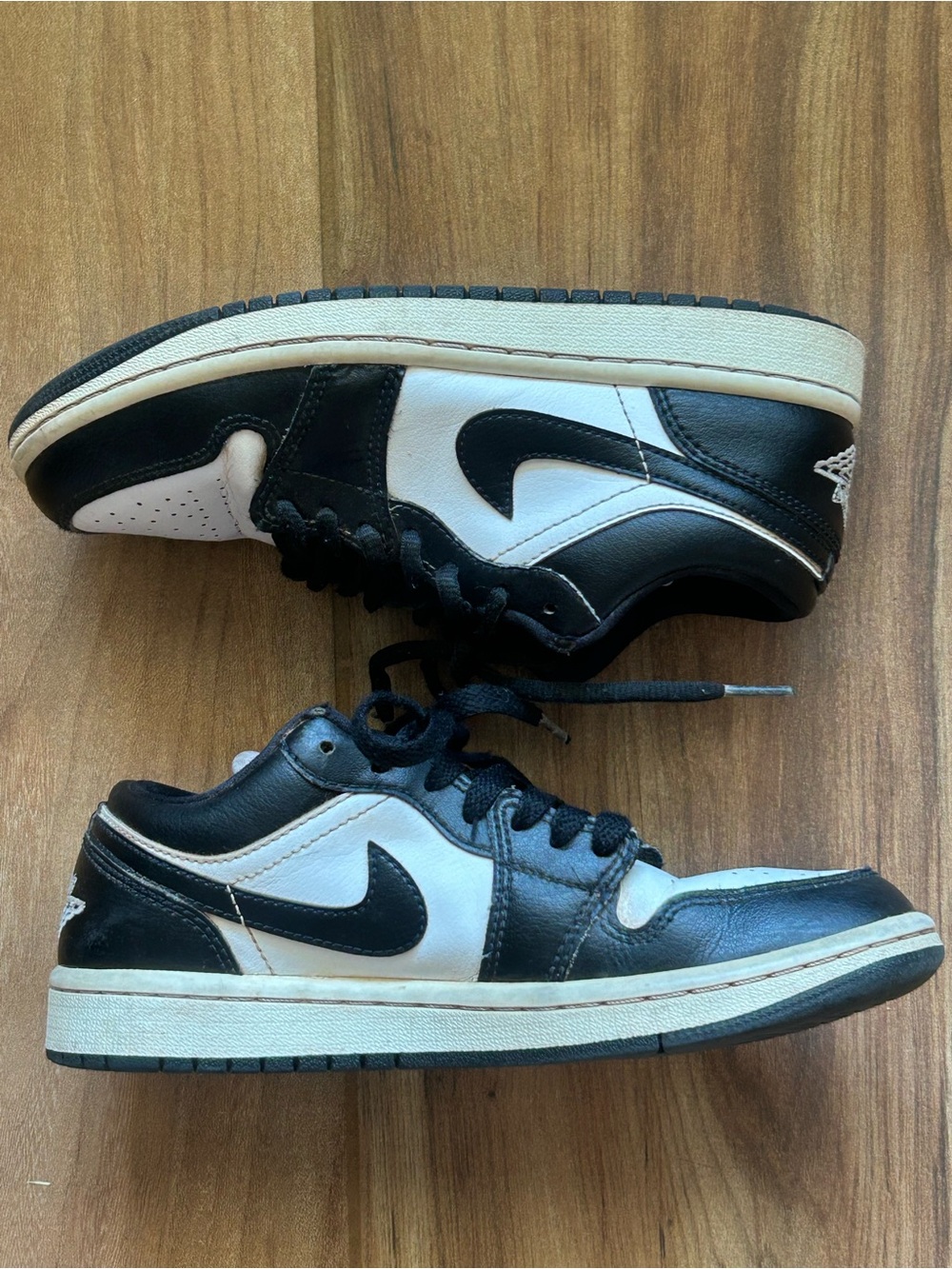 Nike Air Jordan 1 Low Black White Sneakers Women’s Size 5